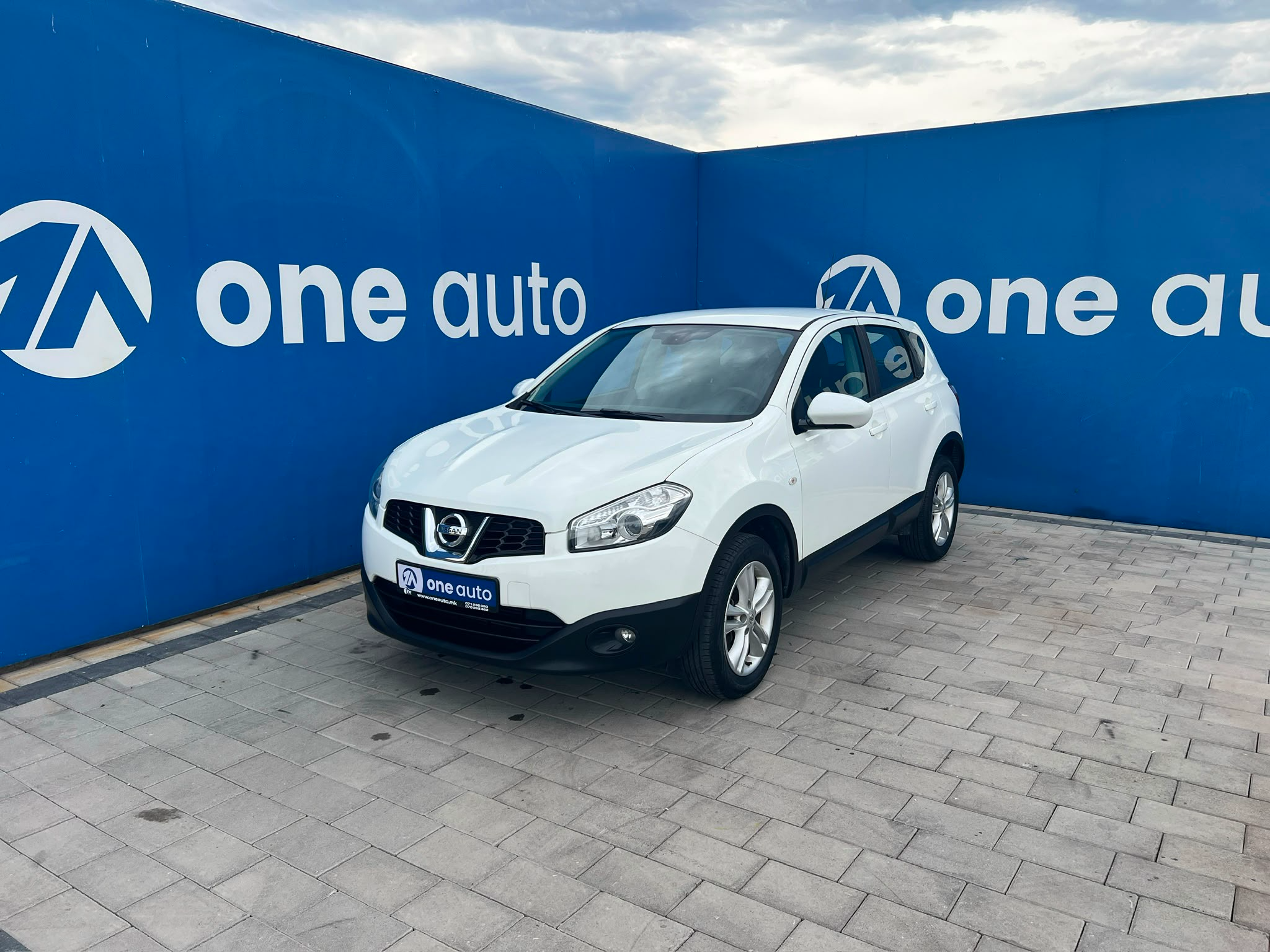 Nissan Qashqai   - 2011